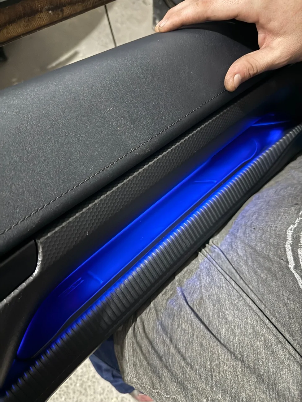 Ford Ranger Lariat Top Glove Box Install on XLT IMG_4974