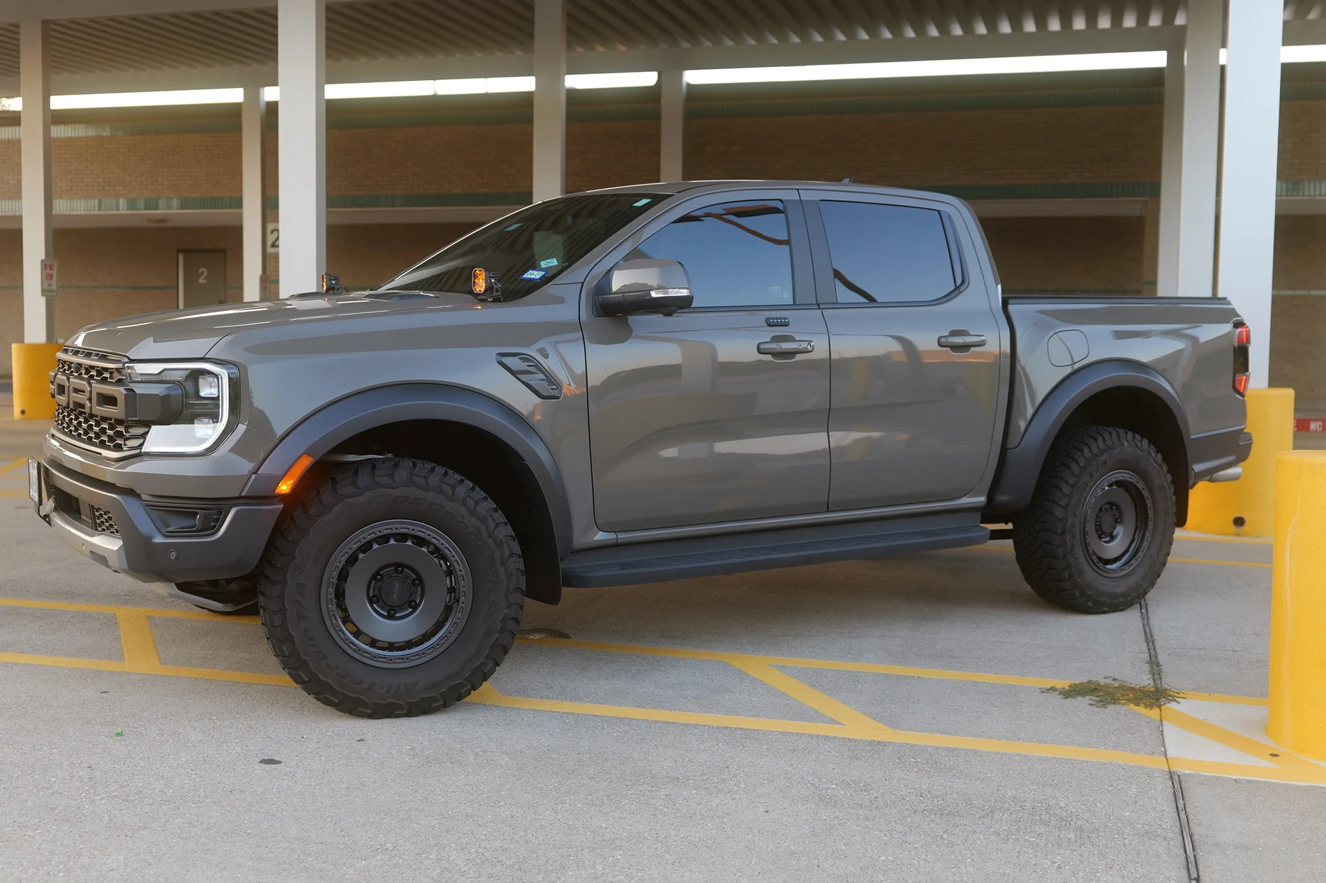 Ford Ranger What did you do to your Ranger Raptor Today? P1001207