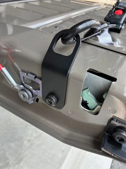 Ford Ranger Tailgate Anchor Point - Options? IMG_9556