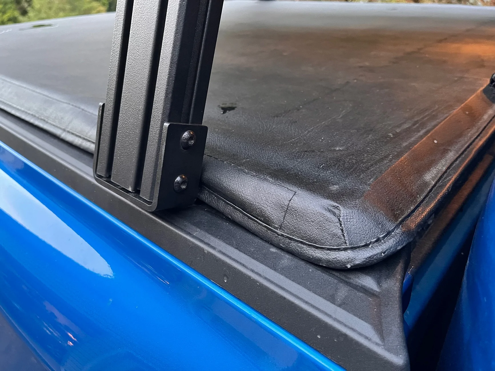 Ford Ranger Rough Country roll up tonneau - anyone install? IMG_4541