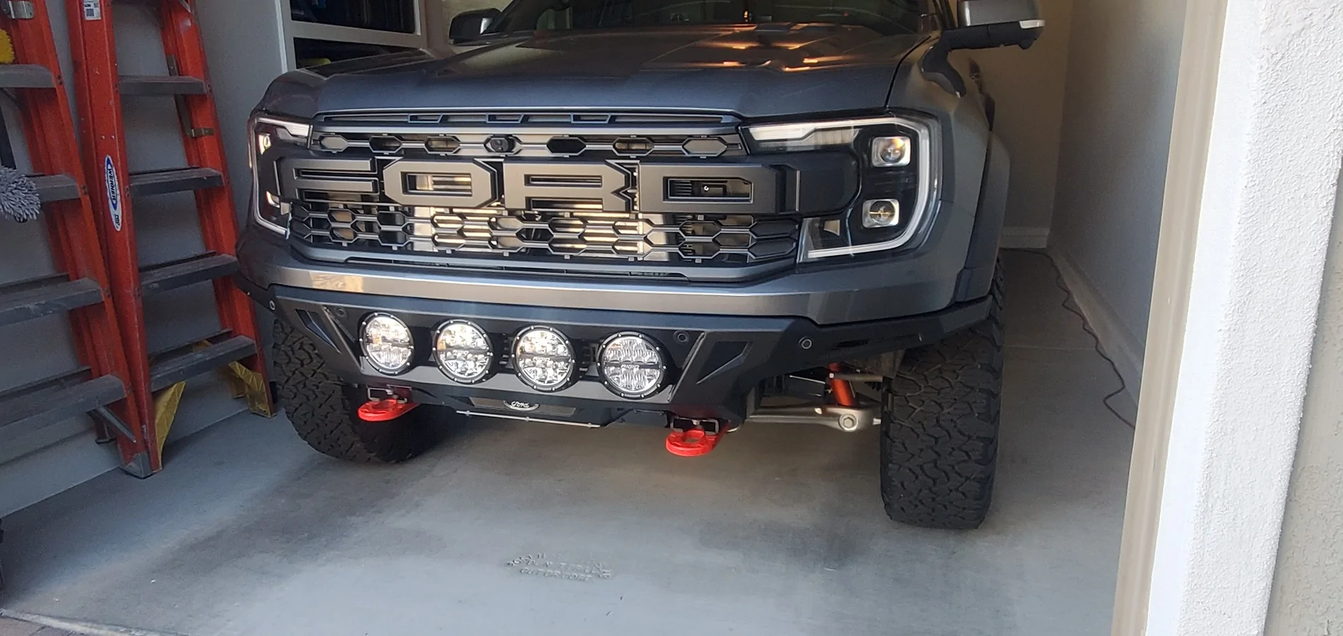 Ford Ranger 2025 Ranger Raptor Front OEM Factory Bumper 20250914_175257