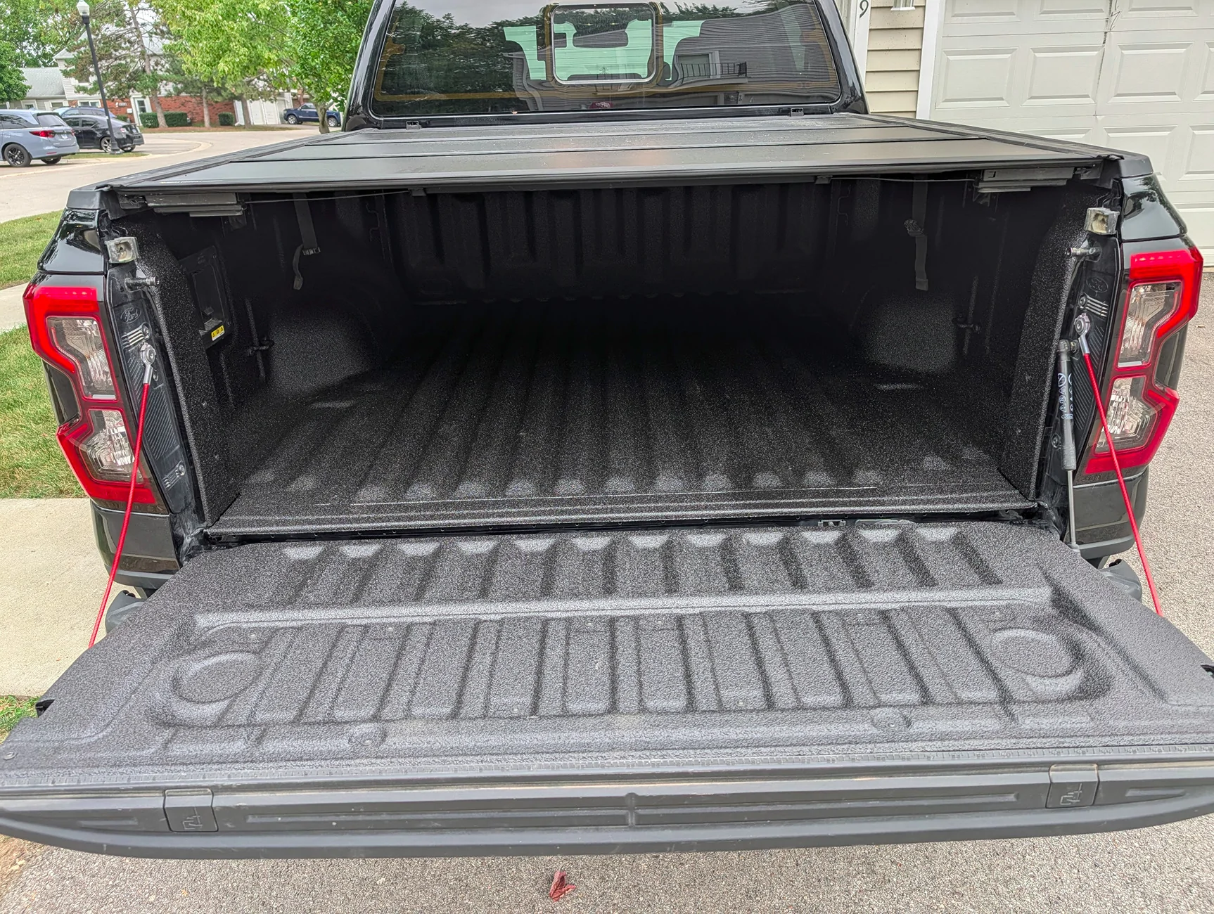 Ford Ranger Factory Bed Liner........or not bedliner