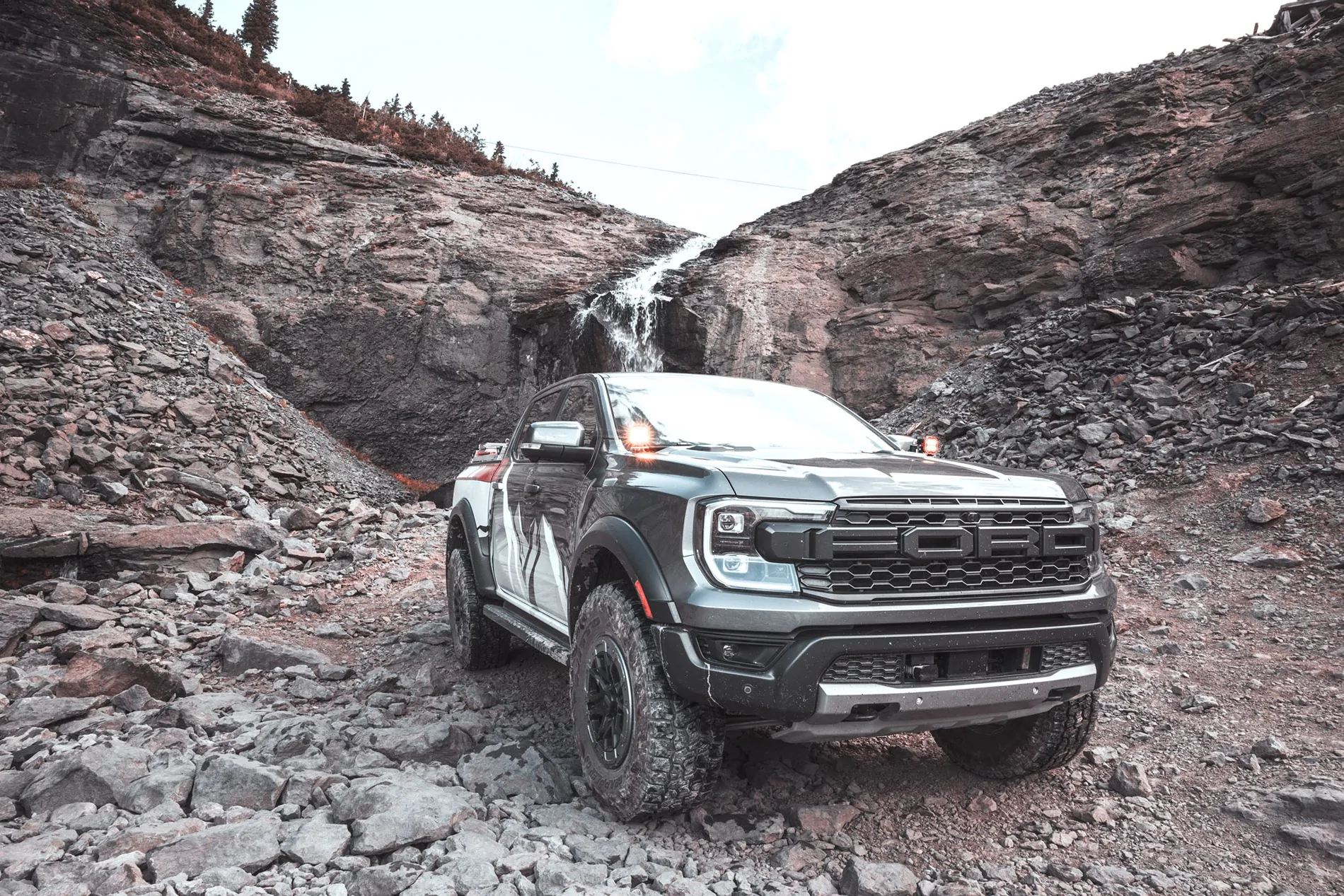 Ford Ranger Raptor takes on Black Bear Pass-18.webp