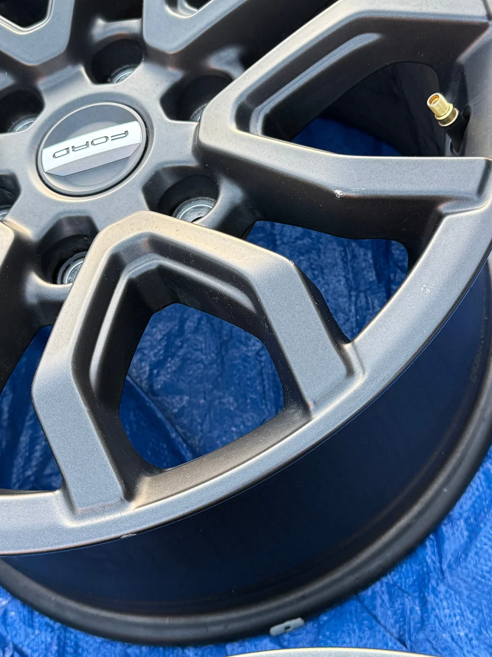 Ford Ranger Ranger Raptor OEM Wheels IMG_3021 - Copy