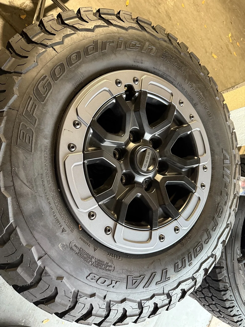 Ford Ranger WTB: Raptor beadlock wheels IMG_6715
