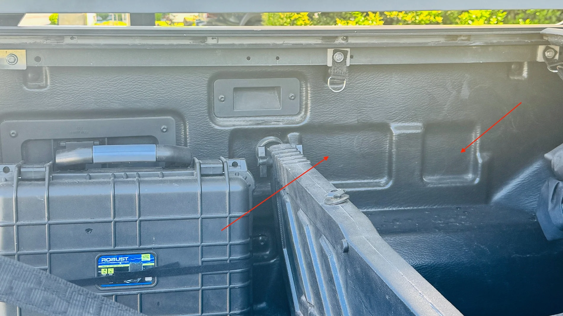 Ford Ranger New anchors in bed IMG_2892