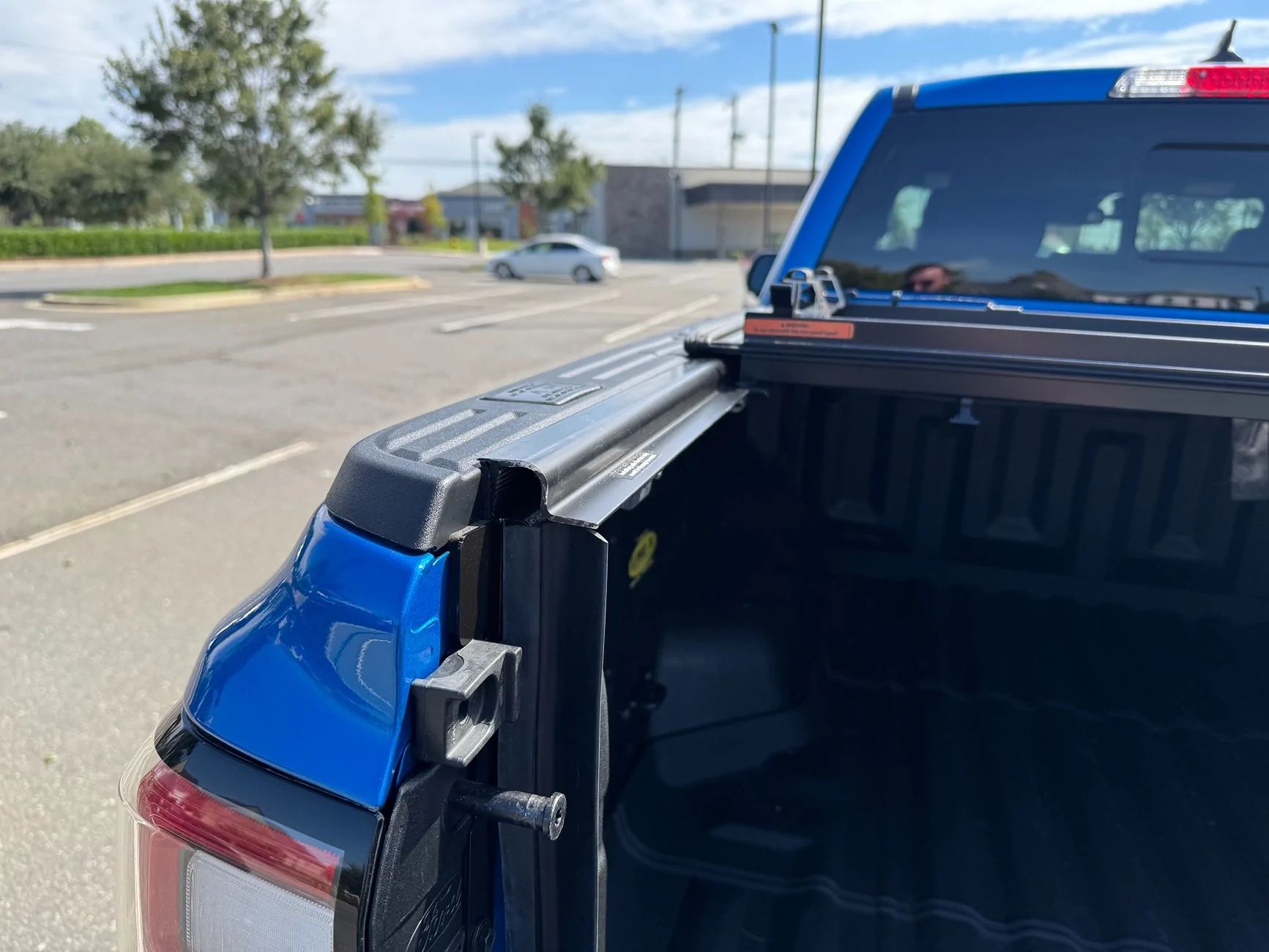 Ford Ranger Leaking Lomax Trifold on Ranger Raptor IMG_7660