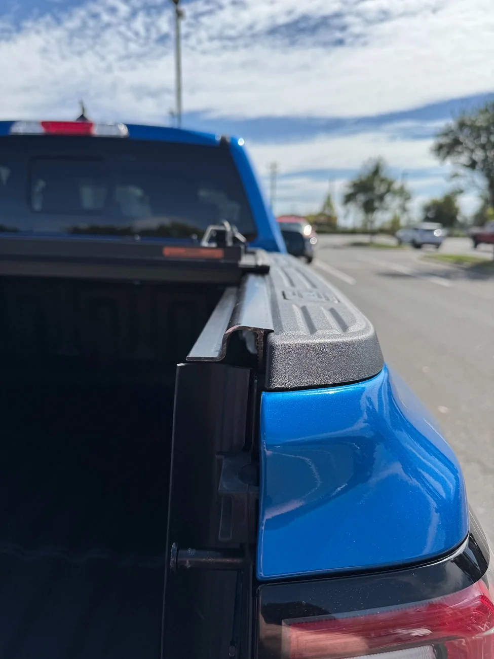Ford Ranger Leaking Lomax Trifold on Ranger Raptor IMG_7661
