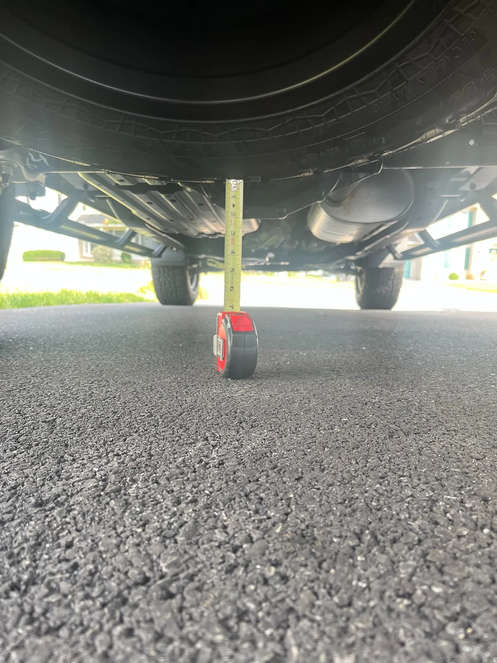 Ford Ranger 2025 XLT - Replacing stock spare - ground clearance {filename}