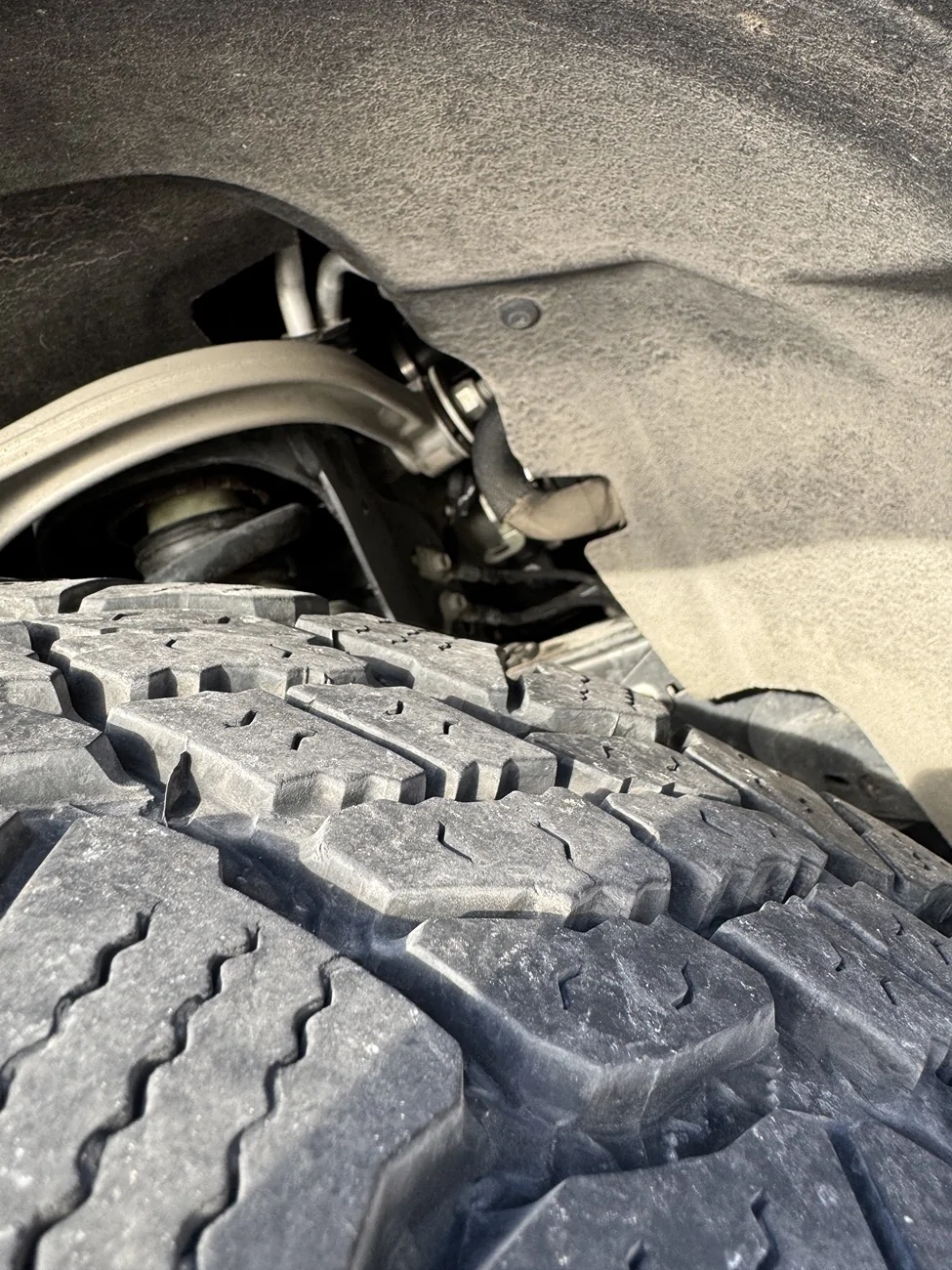 Ford Ranger Tire cupping IMG_1447