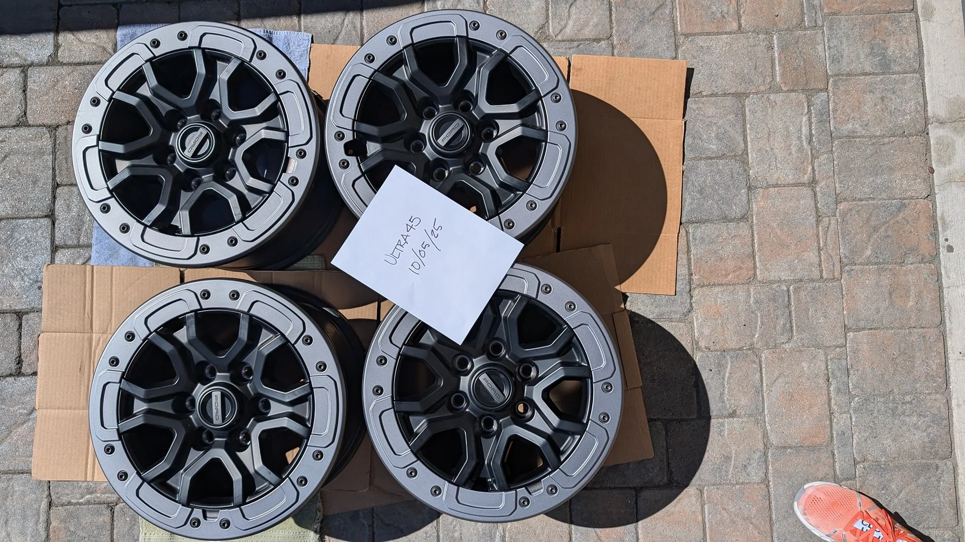 Ford Ranger OEM Ranger Raptor Beadlock Wheels + TPMS (SF Bay Area) PXL_20251005_203659919