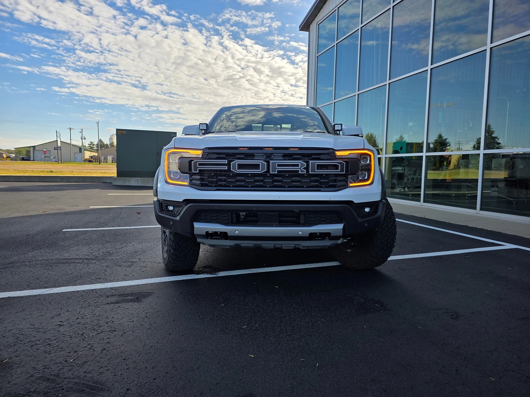 Ford Ranger SIGNATURE LUX Lava" Amber DRL Conversion Headlights🇺🇸 20251005_161550