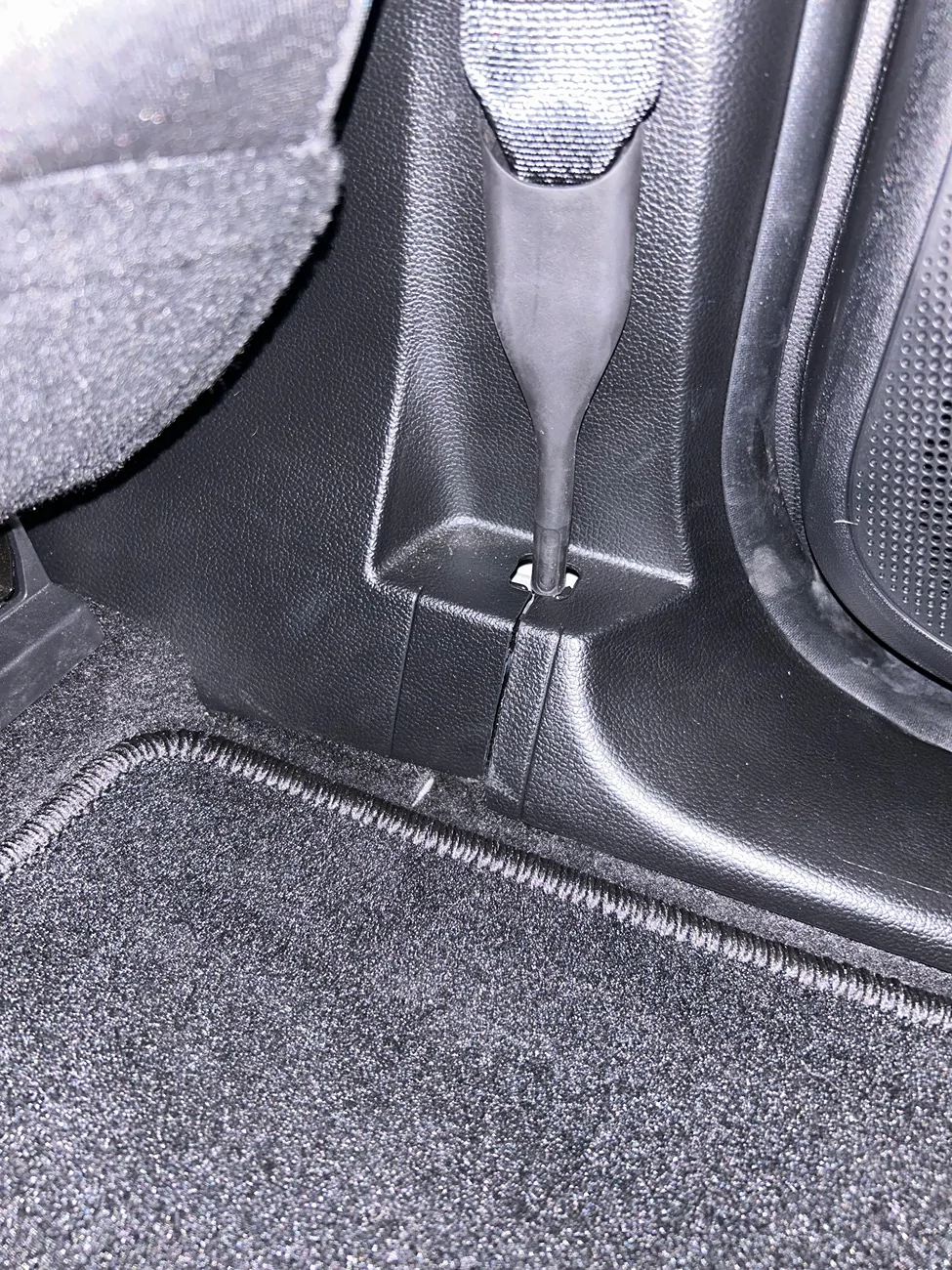 Ford Ranger Airbag recall fix didn’t go well (wait if you can) IMG_7450