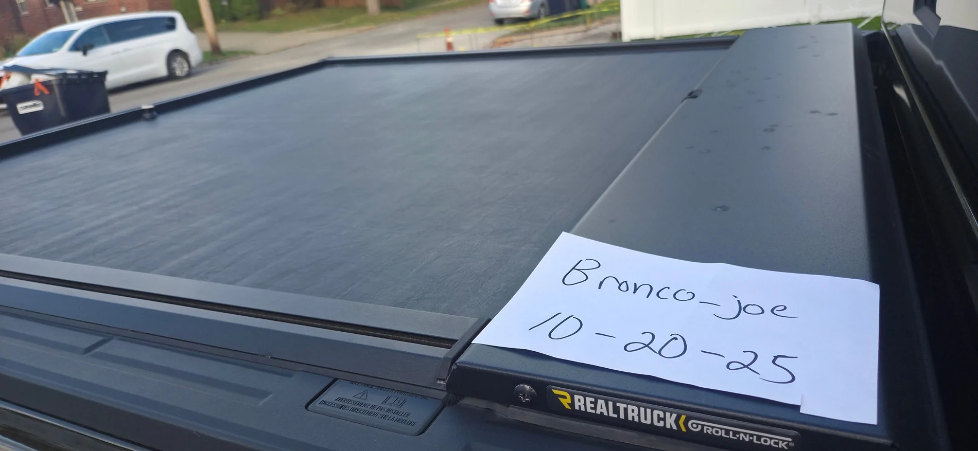 Ford Ranger Roll n lock retractable tonneau 20251020_165941