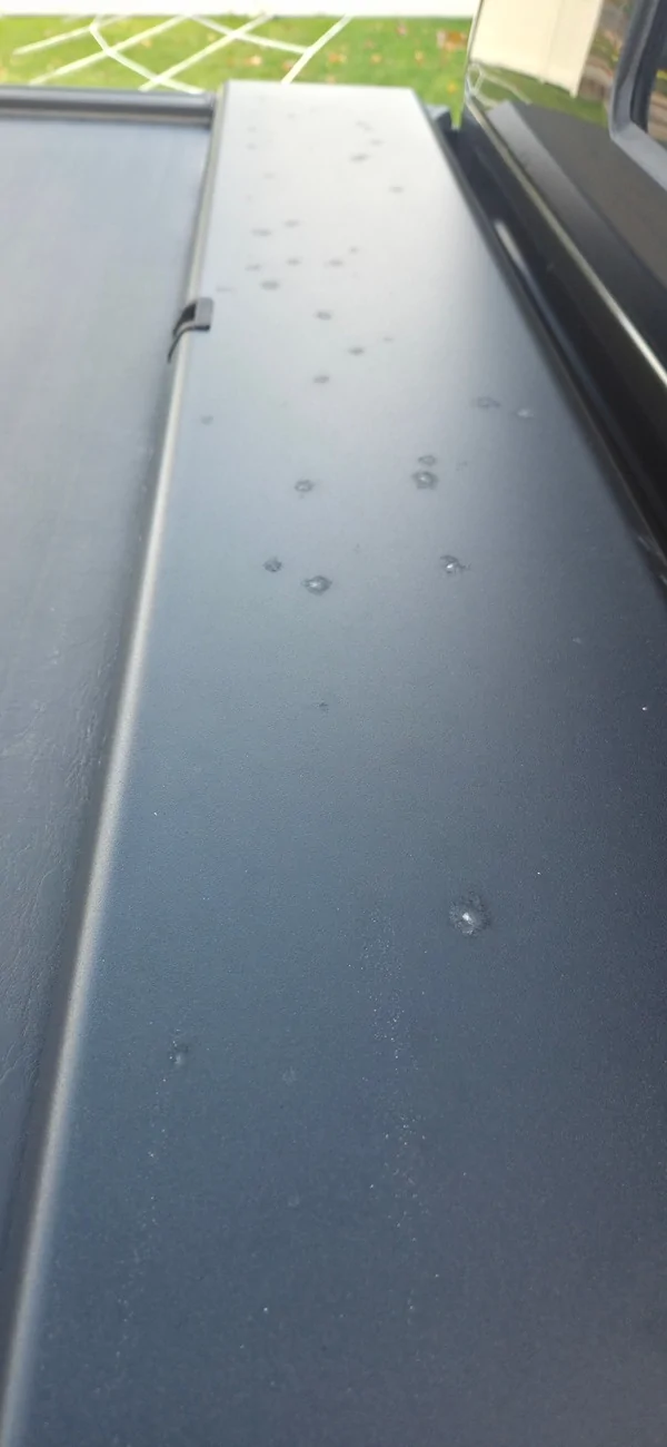 Ford Ranger Roll n lock retractable tonneau 20251020_165947