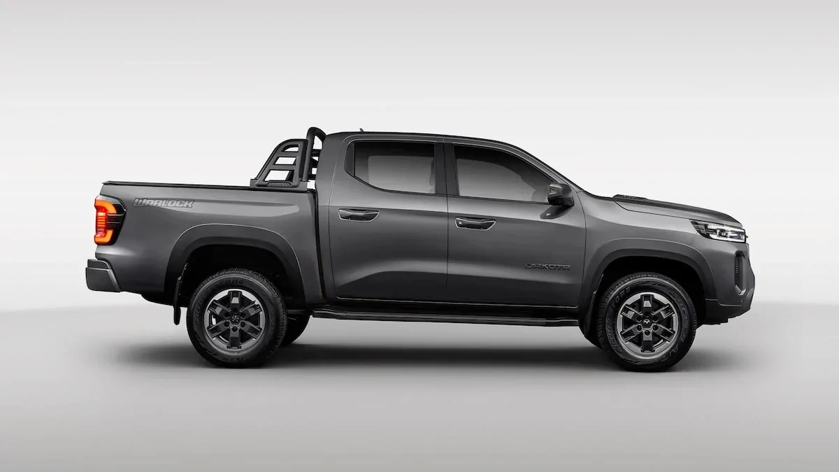 Ford Ranger New Rival: RAM DAKOTA midsize pickup revealed 1761087141449-1u