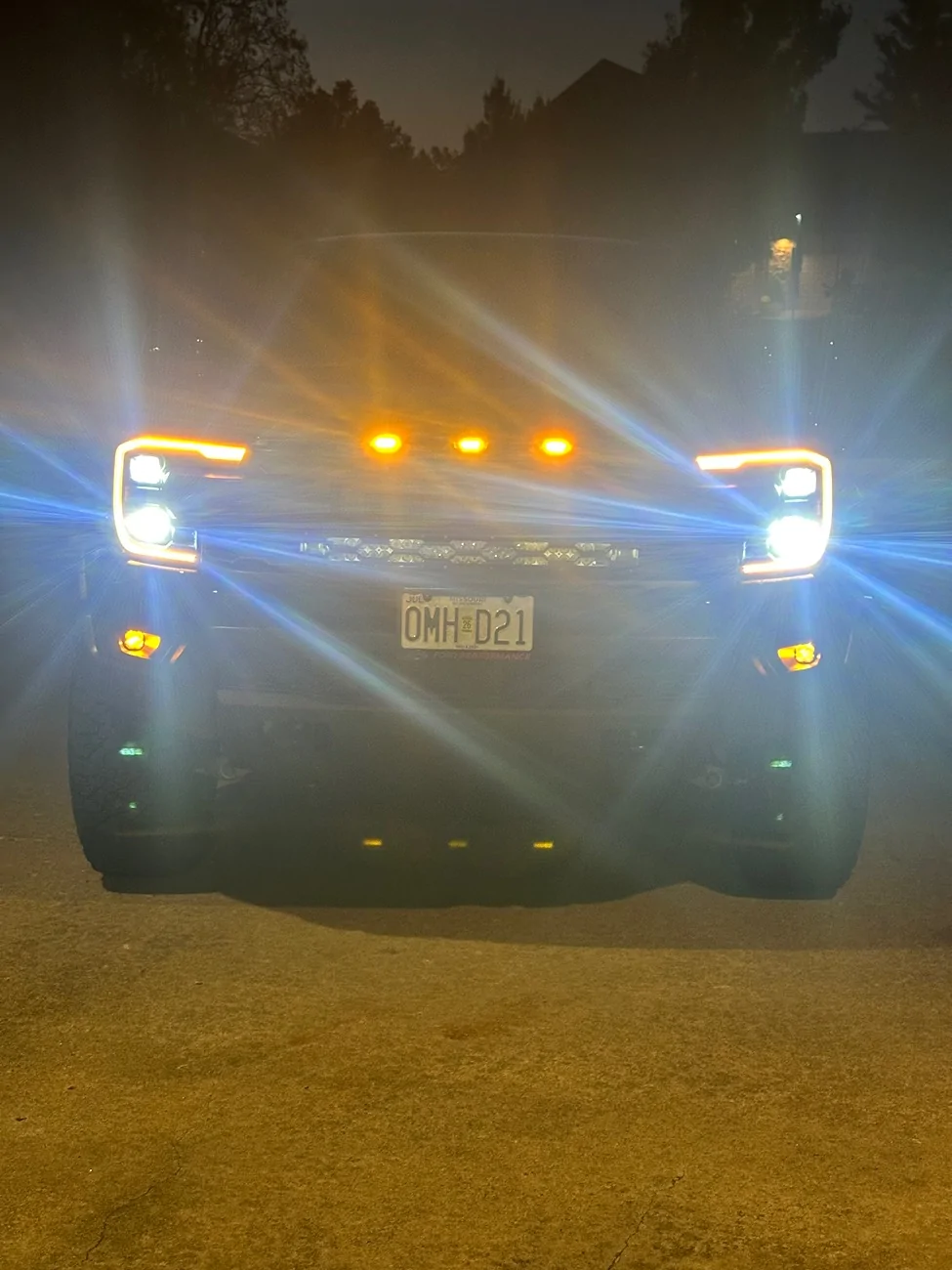 Ford Ranger Signature Lux amber (lava) daytime running lights IMG_6867