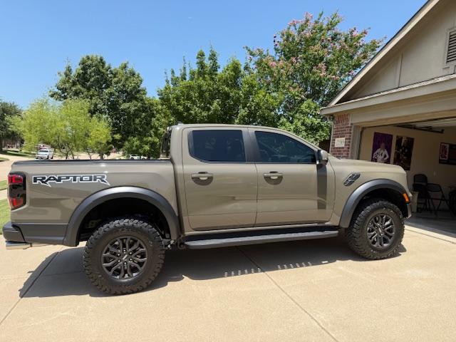 Ford Ranger Marsh Gray color changes drastically in different lighting thumbnail