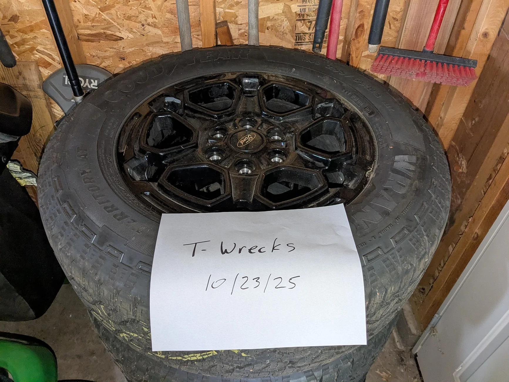 Ford Ranger FX4 Black 18" Wheels and Tires - New. Western WI PXL_20251023_190502698