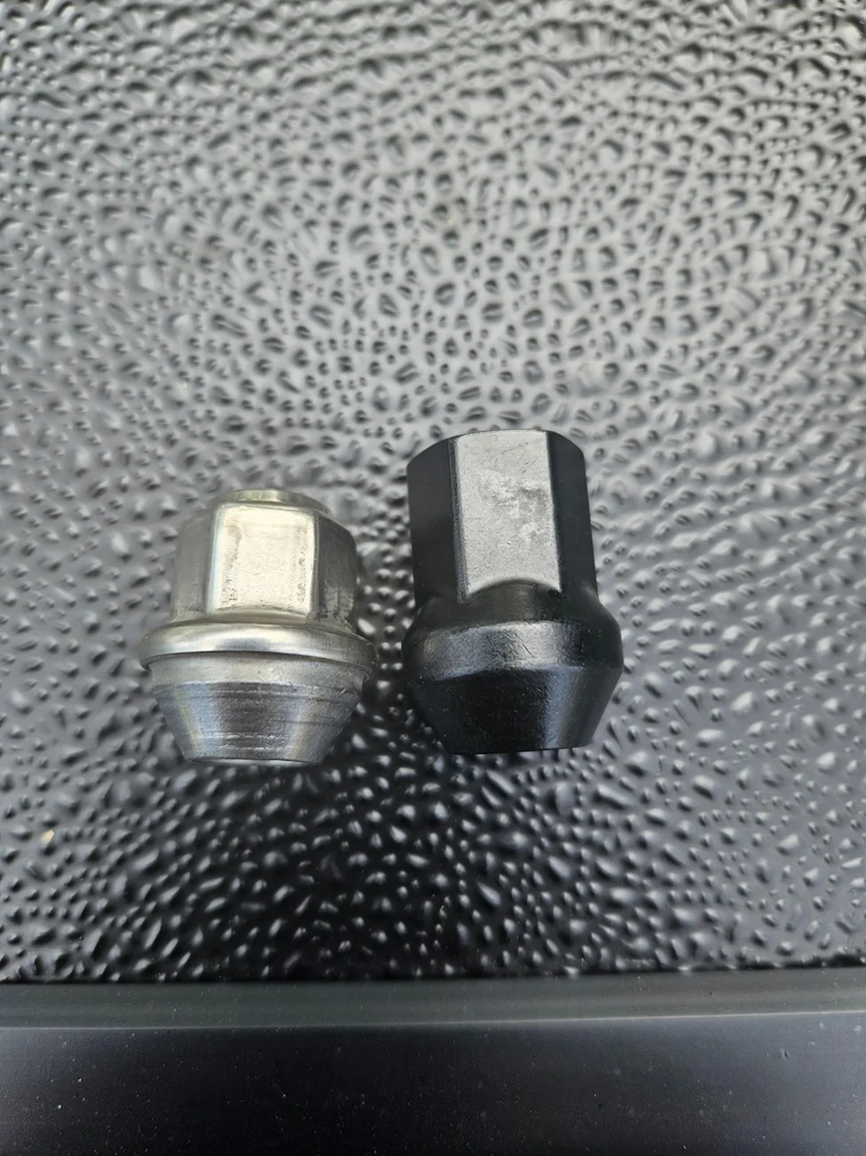 Ford Ranger SOLD THROUGH- Gorilla spline lug nut Kit FOR $4 -LINK 20250712_095629