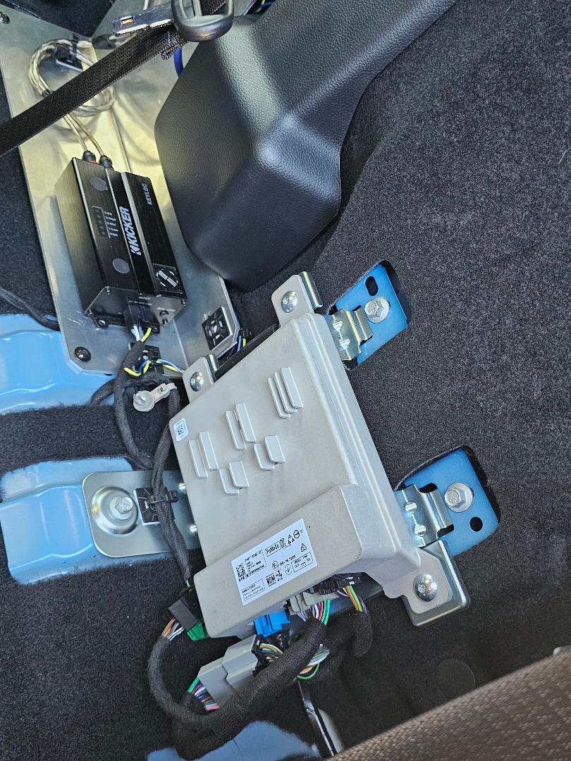 Just another sub, amp, line converter install | Ranger6G - 2024+ Ranger ...