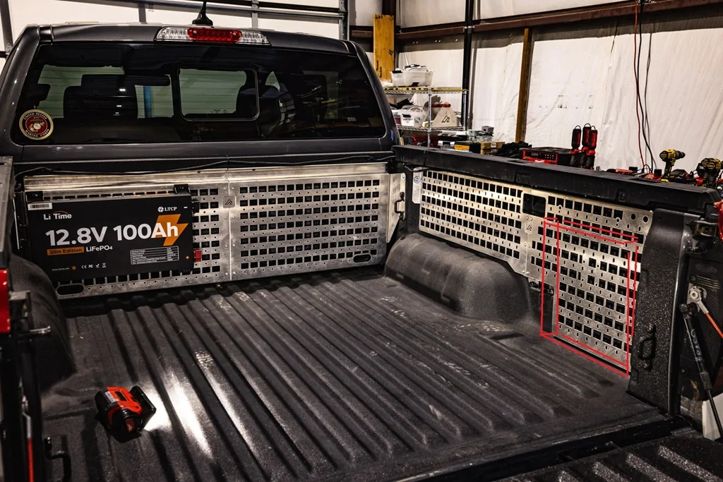 Ford_Ranger_MOLLE_Bed_Panel_-_Bulkhead_Front_-6.webp