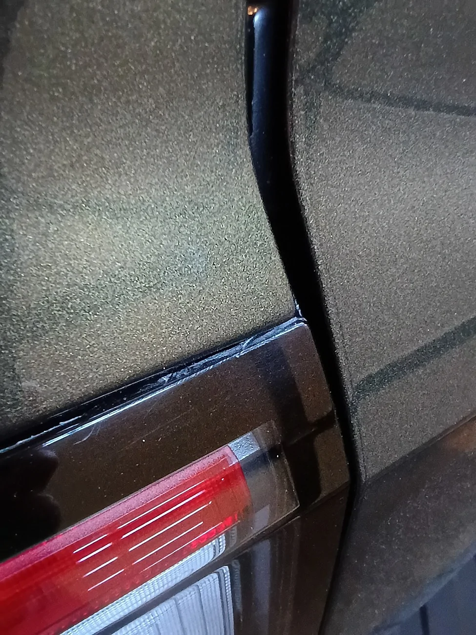 Ford Ranger Paint chipping above the tail light IMG_20251111_152940524