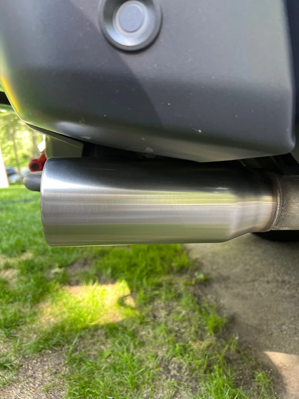 Ford Ranger Exterior mods: painted exhaust, tow hooks, calipers + rhino lined lower grill and skid plate IMG_1154