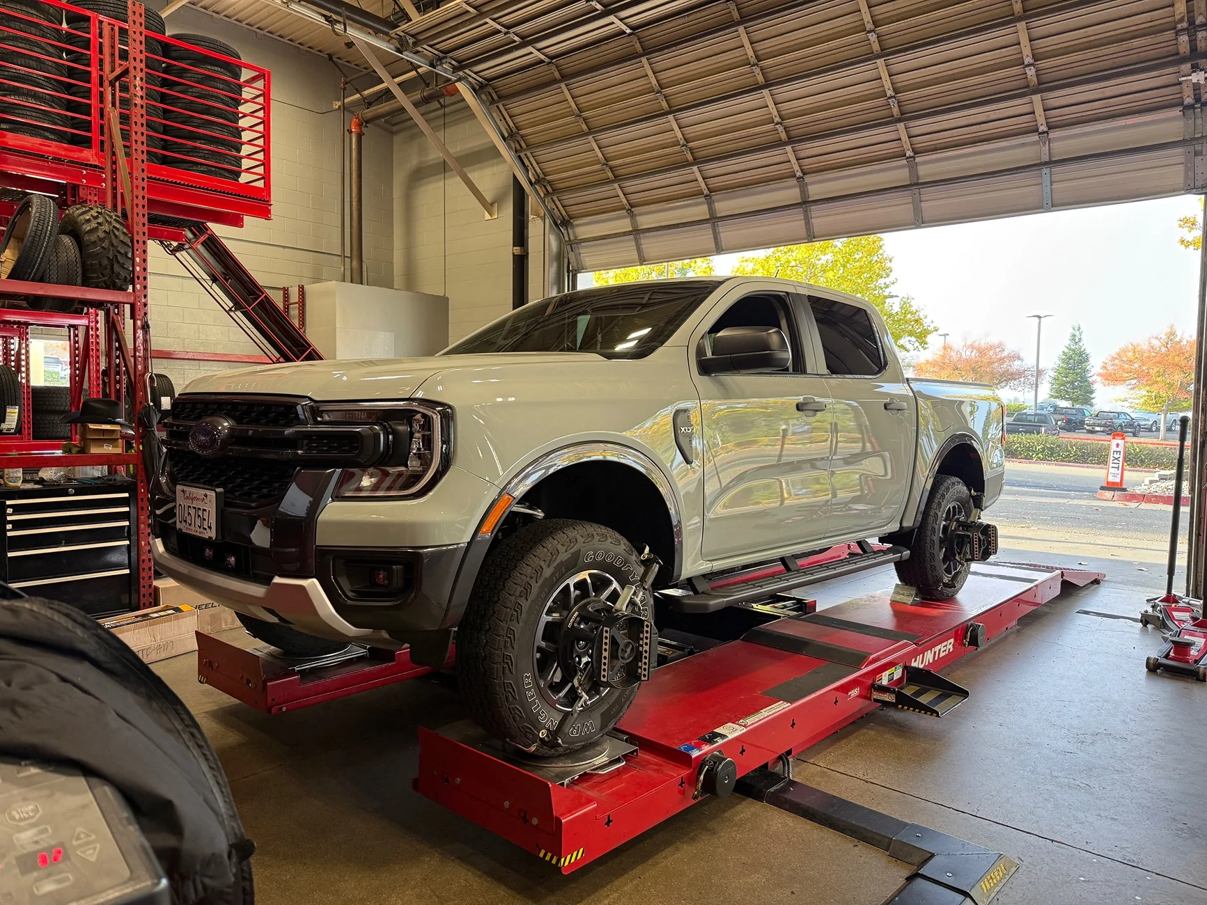 Ford Ranger Leveled XLT with 2.5" inch level kit, KMC IMS on 285/70/17 Falken Wildpeak AT4 IMG_7344