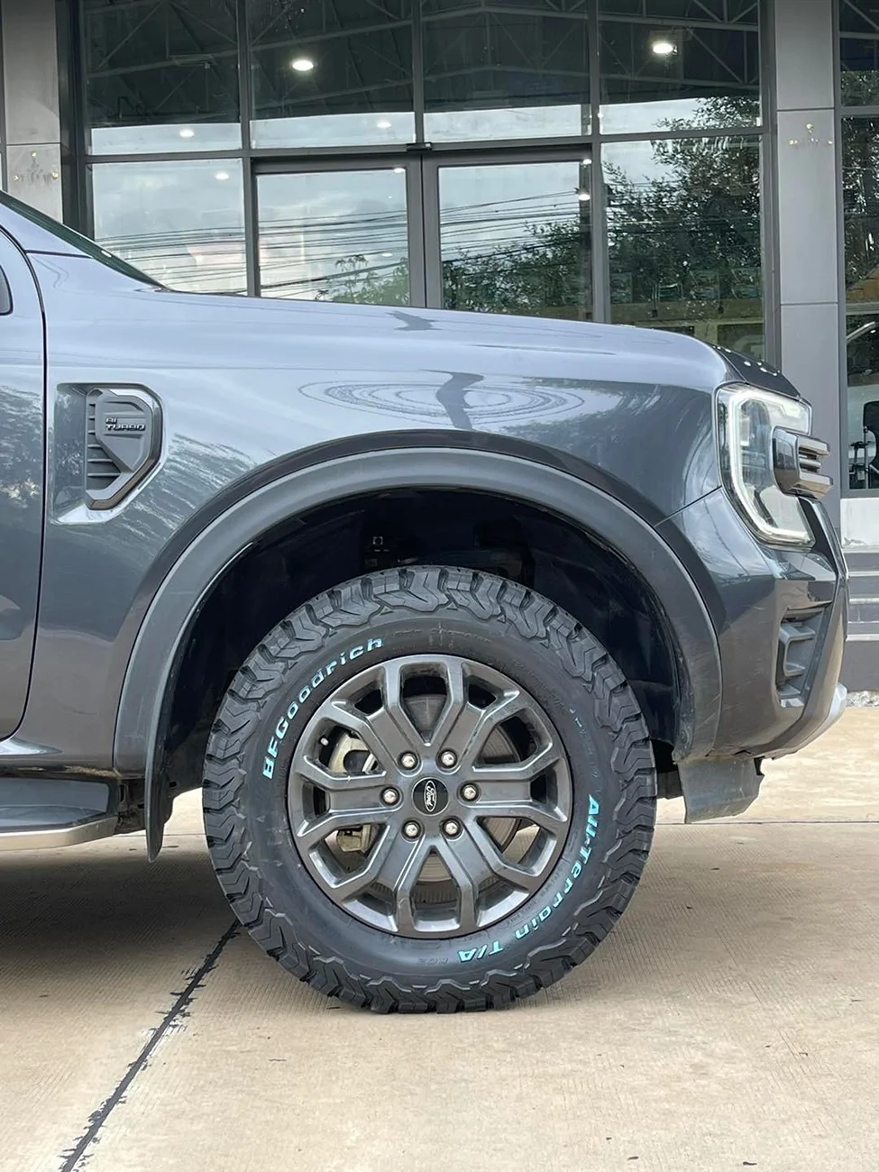 Ford Ranger Different tire sizes IMG_6002