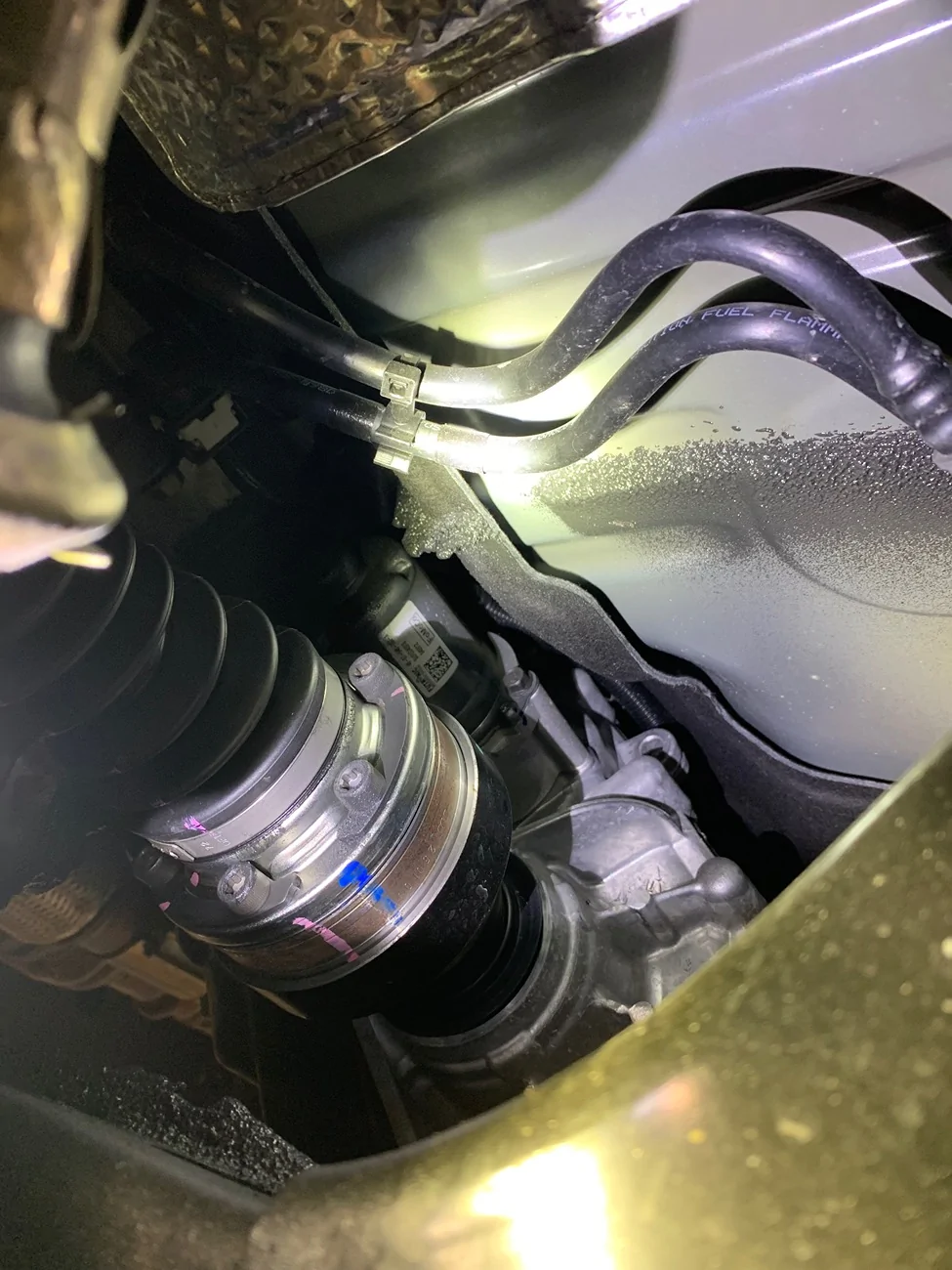 Ford Ranger Front Driveshaft Throwing Grease IMG_0942