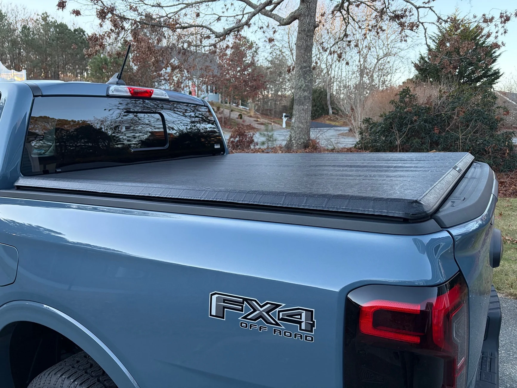 Ford Ranger Waterproof tonneau cover IMG_5204