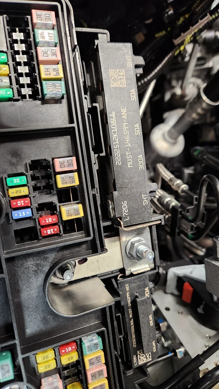 Ford Ranger On Board Air, where did you tap power? ranger UH fusebox