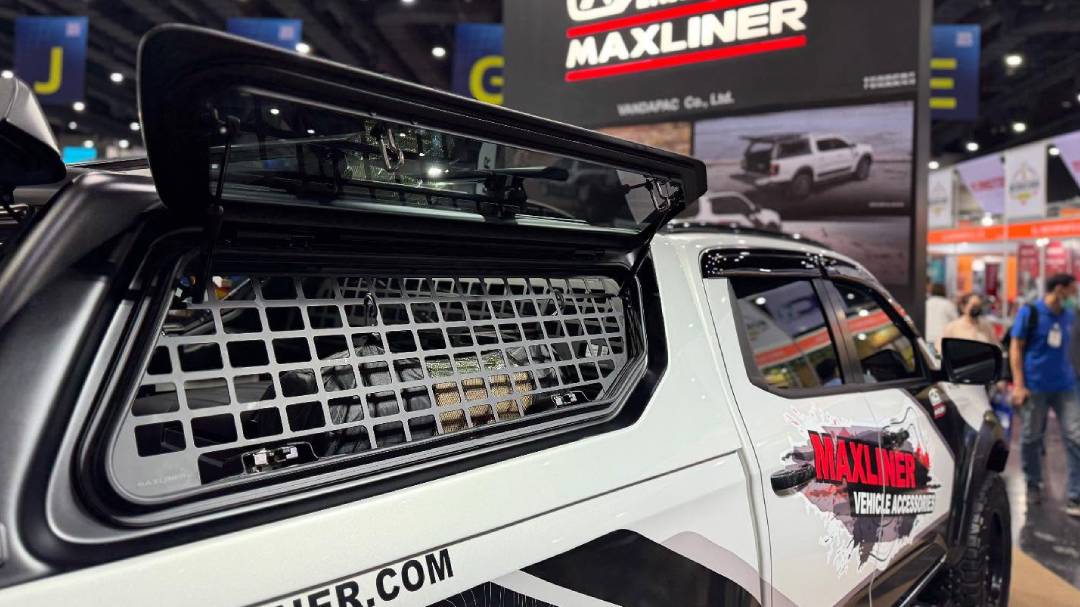 Ford Ranger Maxliner Venture Canopy Installed on 2025 Ranger Raptor MAX_MESH_FOR_VENTURE_CANOPY