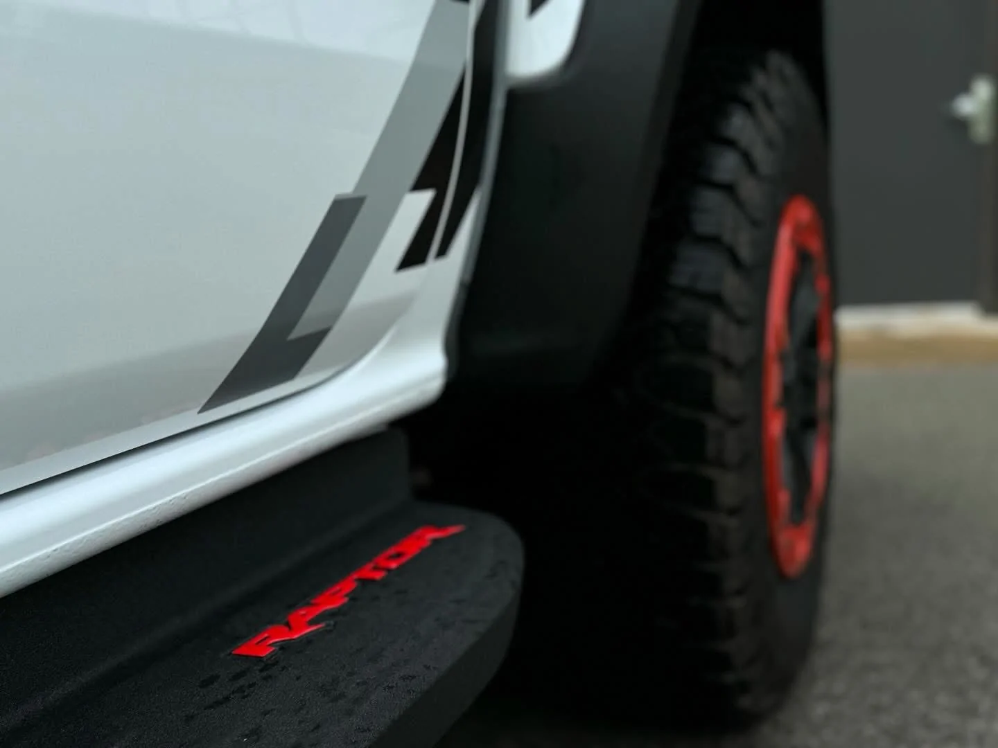 Ford Ranger Has anyone installed wheel spacers on their Ranger Raptor? IMG_3439