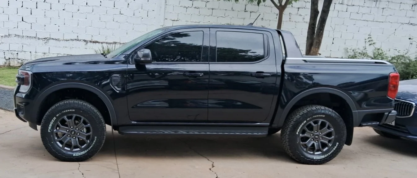 Ford Ranger New tires (275/70/18) on my BAP edition Ranger FX4 on 2" inch level lift 3cab32f7-7f17-4563-be3e-d6c25097bb34