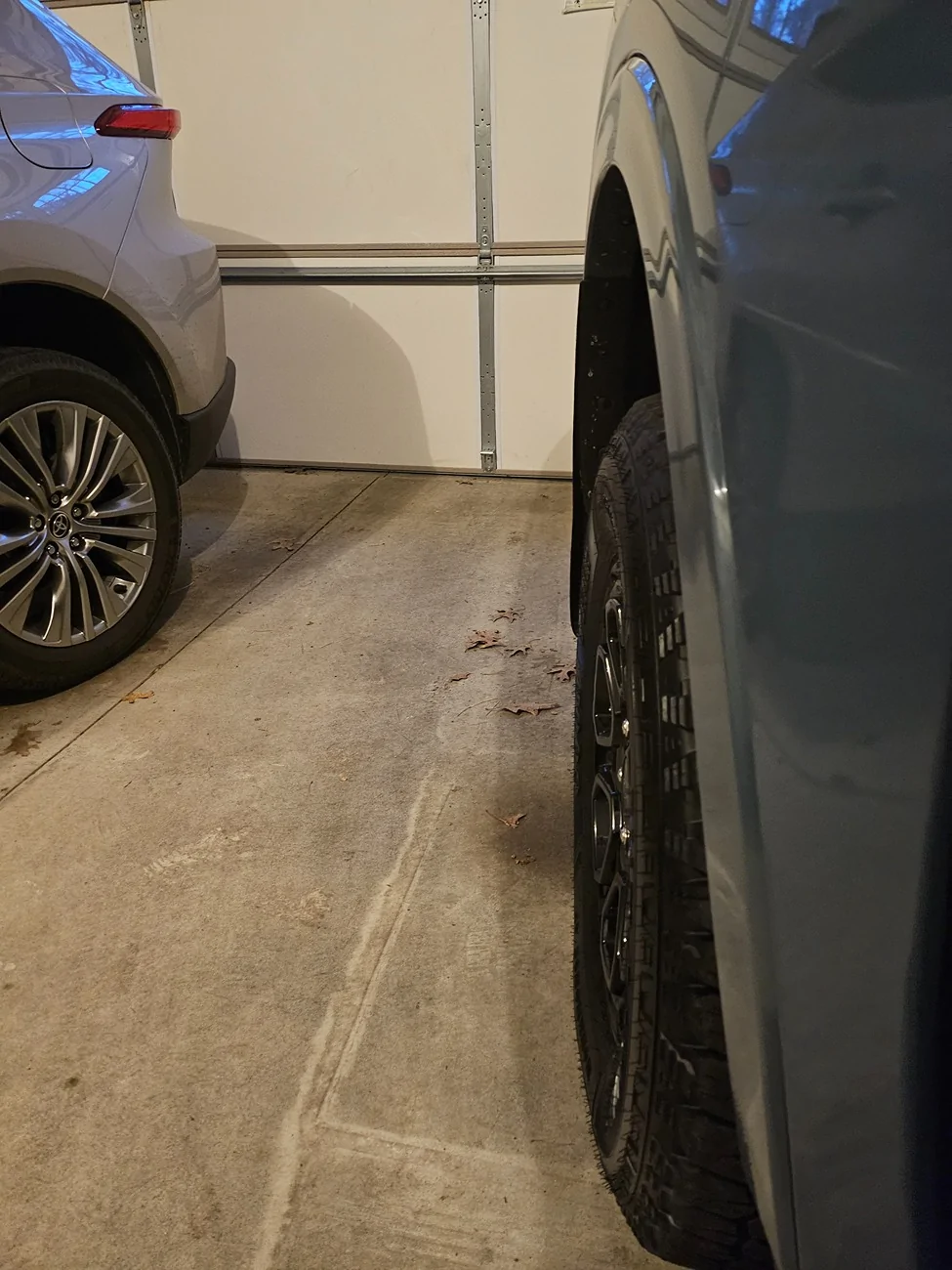 Ford Ranger New tires (275/70/18) on my BAP edition Ranger FX4 on 2" inch level lift 20251209_164433