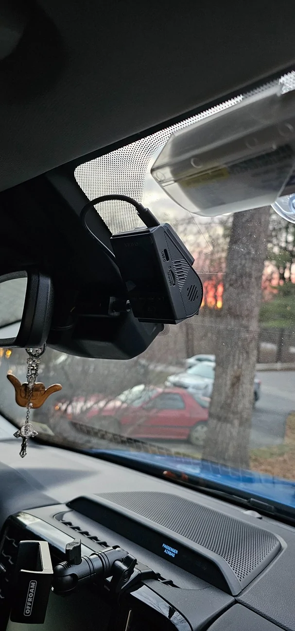 Ford Ranger Dongar mirror cable for dash cam 20251209_165305