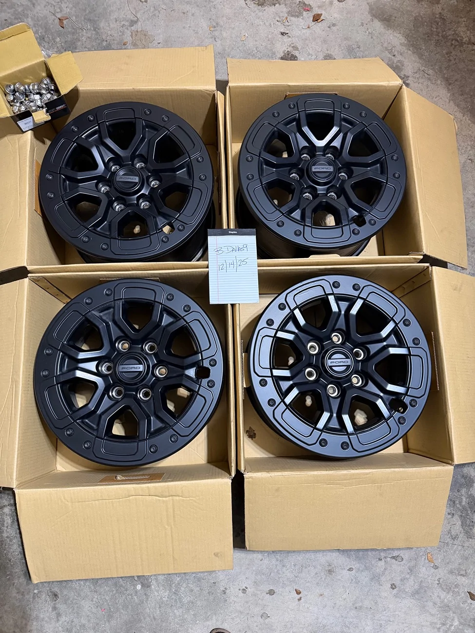 Ford Ranger Ranger Raptor Bead Lock Wheel set $1300 obo IMG_0570
