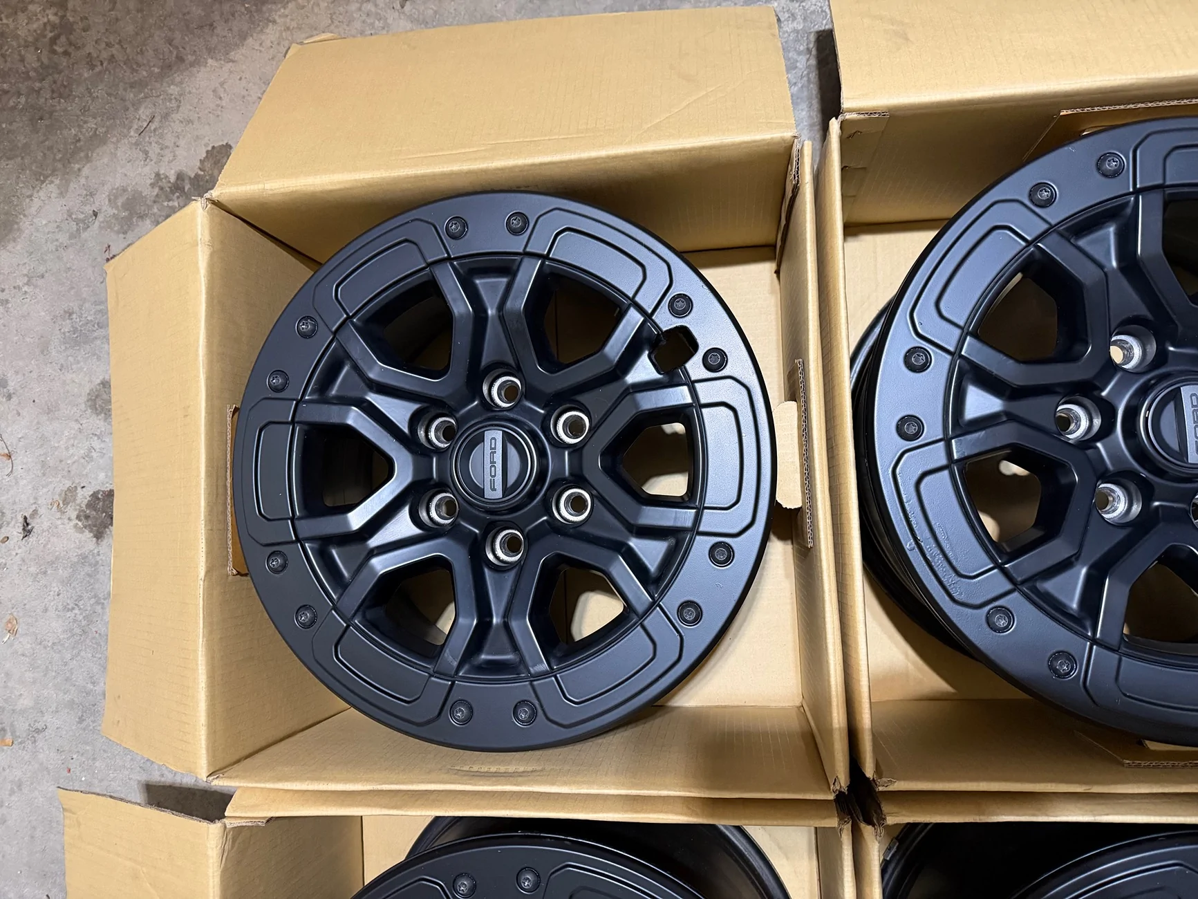 Ford Ranger Ranger Raptor Bead Lock Wheel set $1300 obo IMG_0568