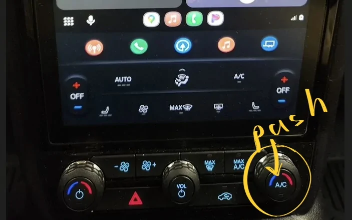 Ford Ranger I've owned my 2025 XLT for 2 weeks and I already hate the 12" vertical screen and lack of knobs IMG_2984