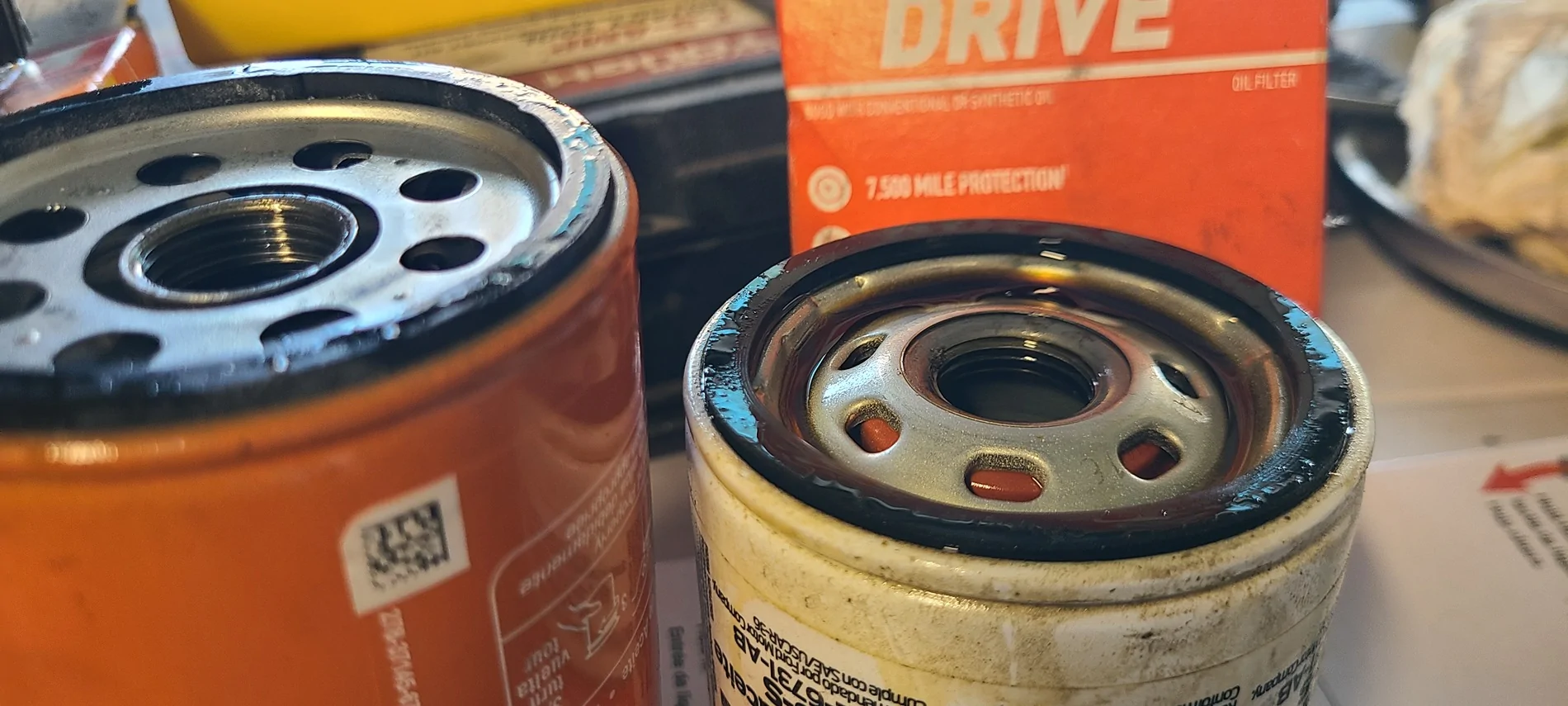 Ford Ranger Stupid different filter thread sizes for 2024 2.3 oil filters. 20251220_125909