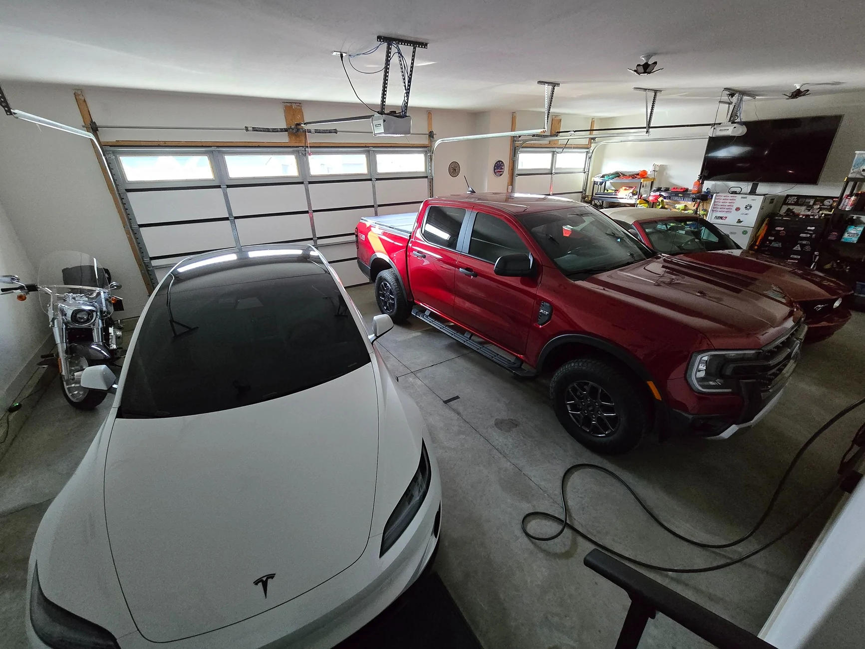 Ford Ranger What's in the garage besides your Ranger 1000010286