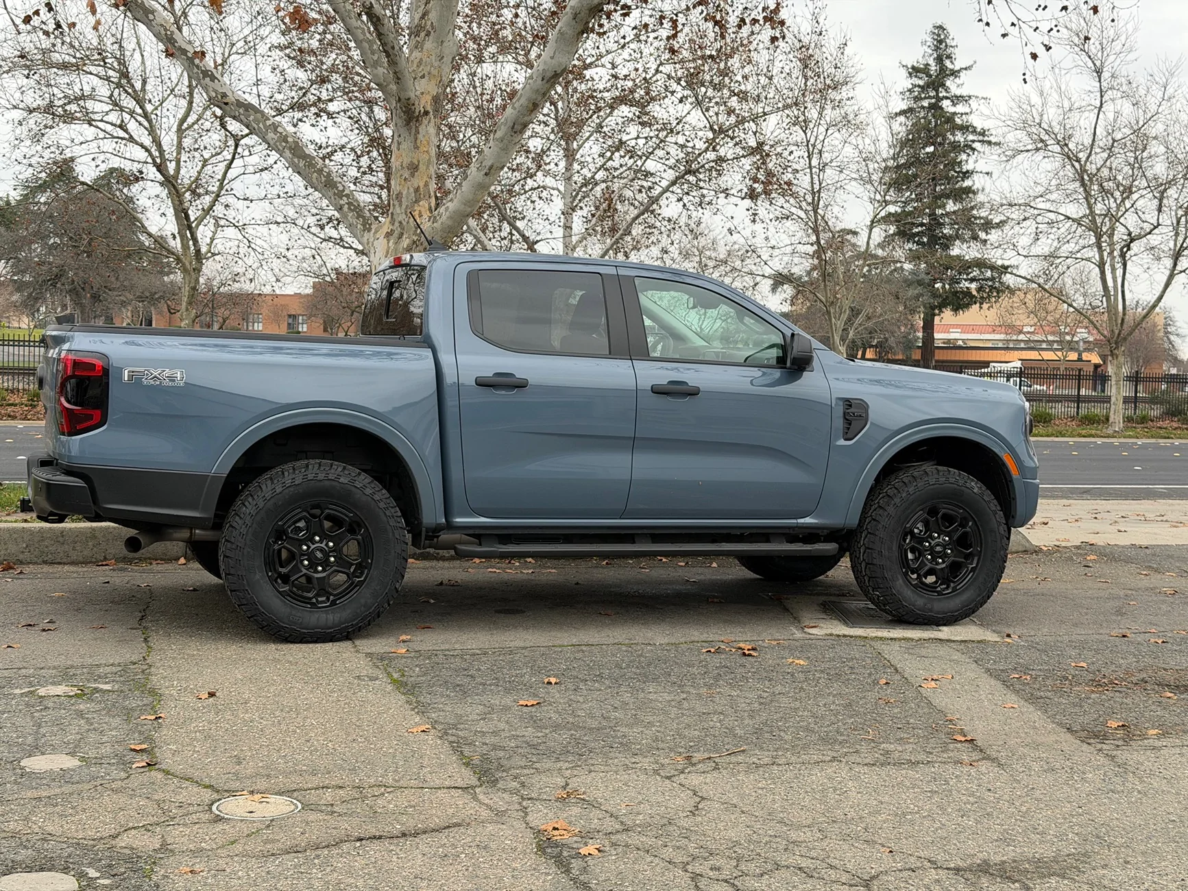Ford Ranger New tires (275/70/18) on my BAP edition Ranger FX4 on 2" inch level lift IMG_2511