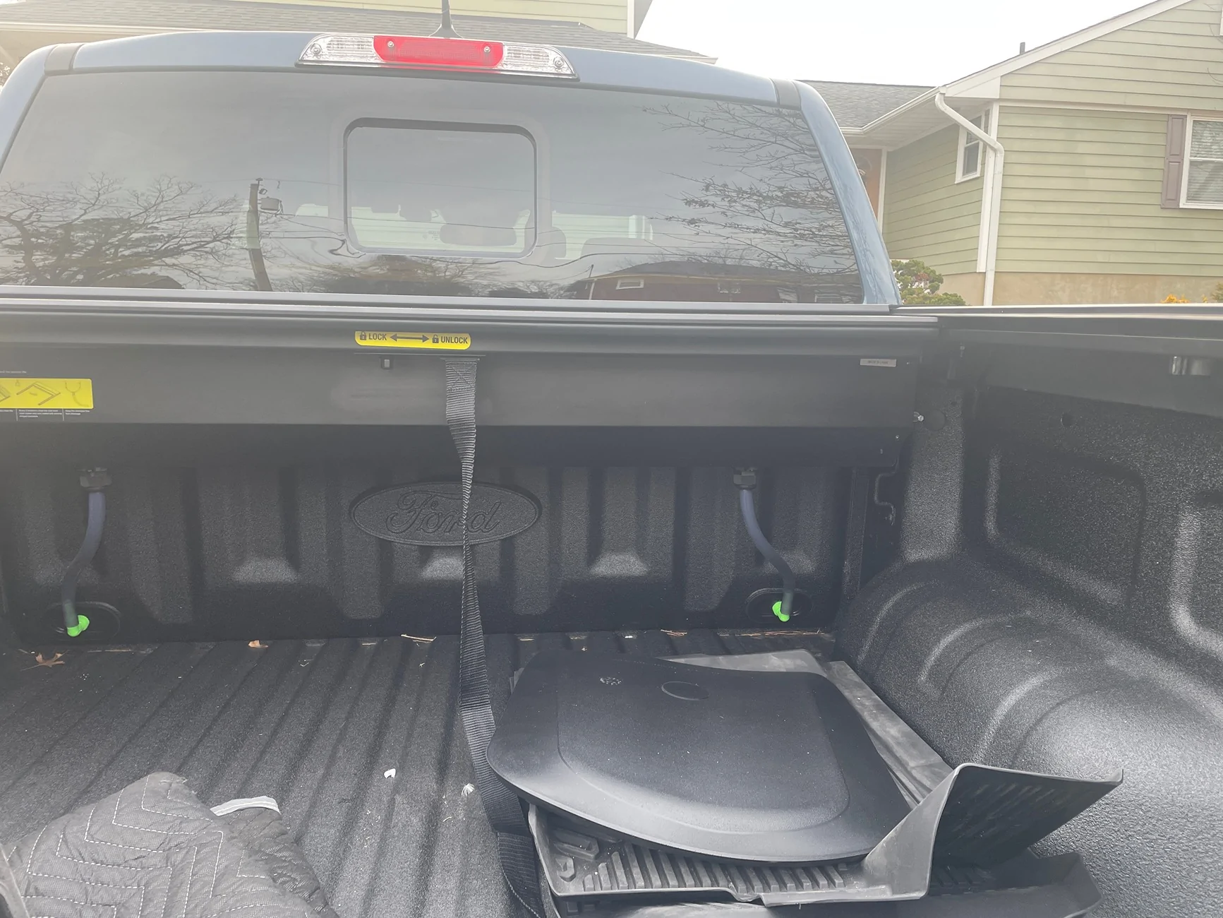 Ford Ranger 25 Ranger Raptor Synetic Stealth Retractable Tonneau Cover IMG_0319