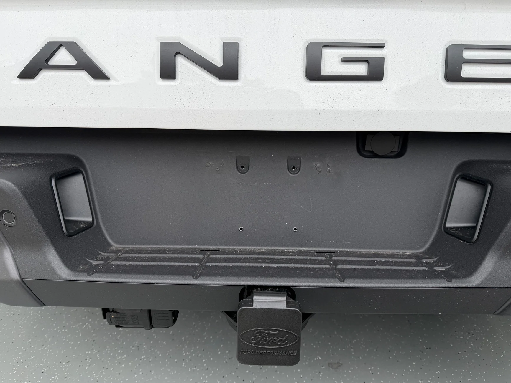 Ford Ranger Rear license plate screws/bolts IMG_1570
