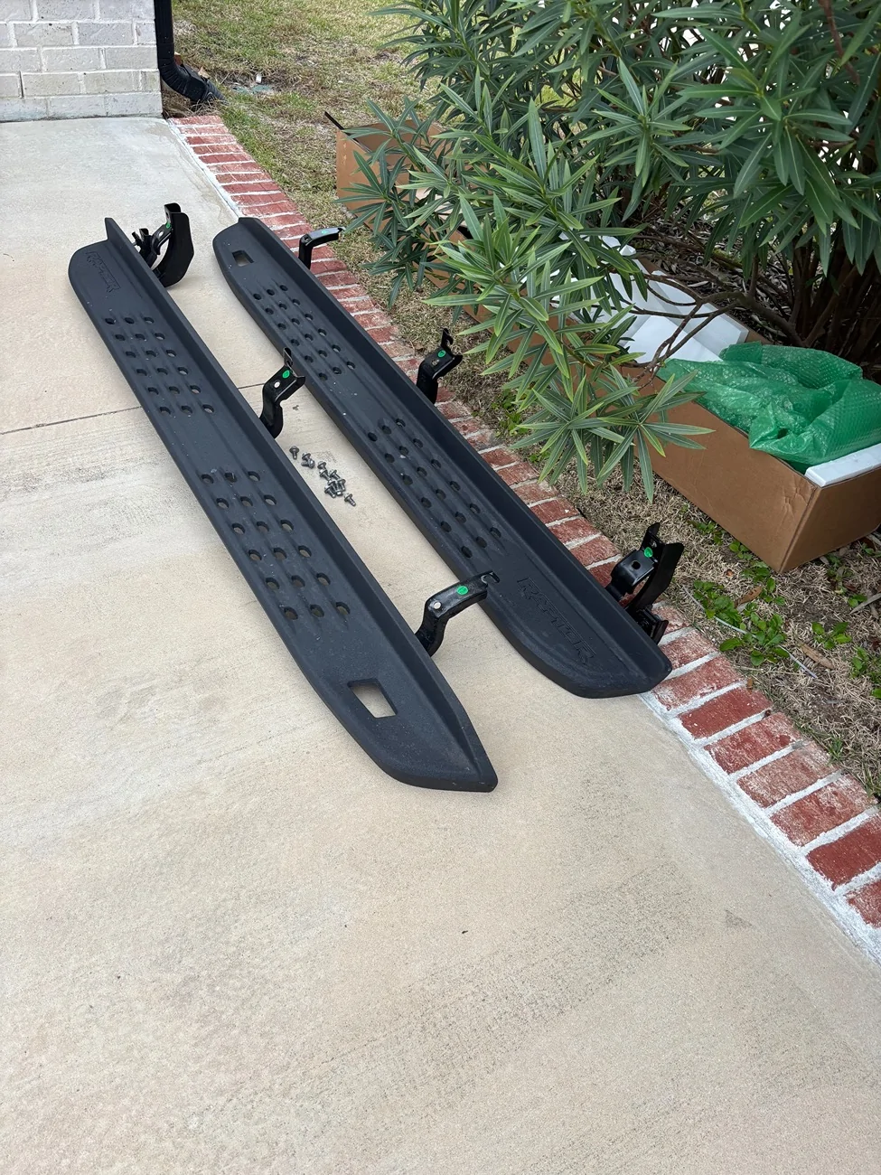 Ford Ranger Side running boards Ranger Raptor OEM IMG_3006