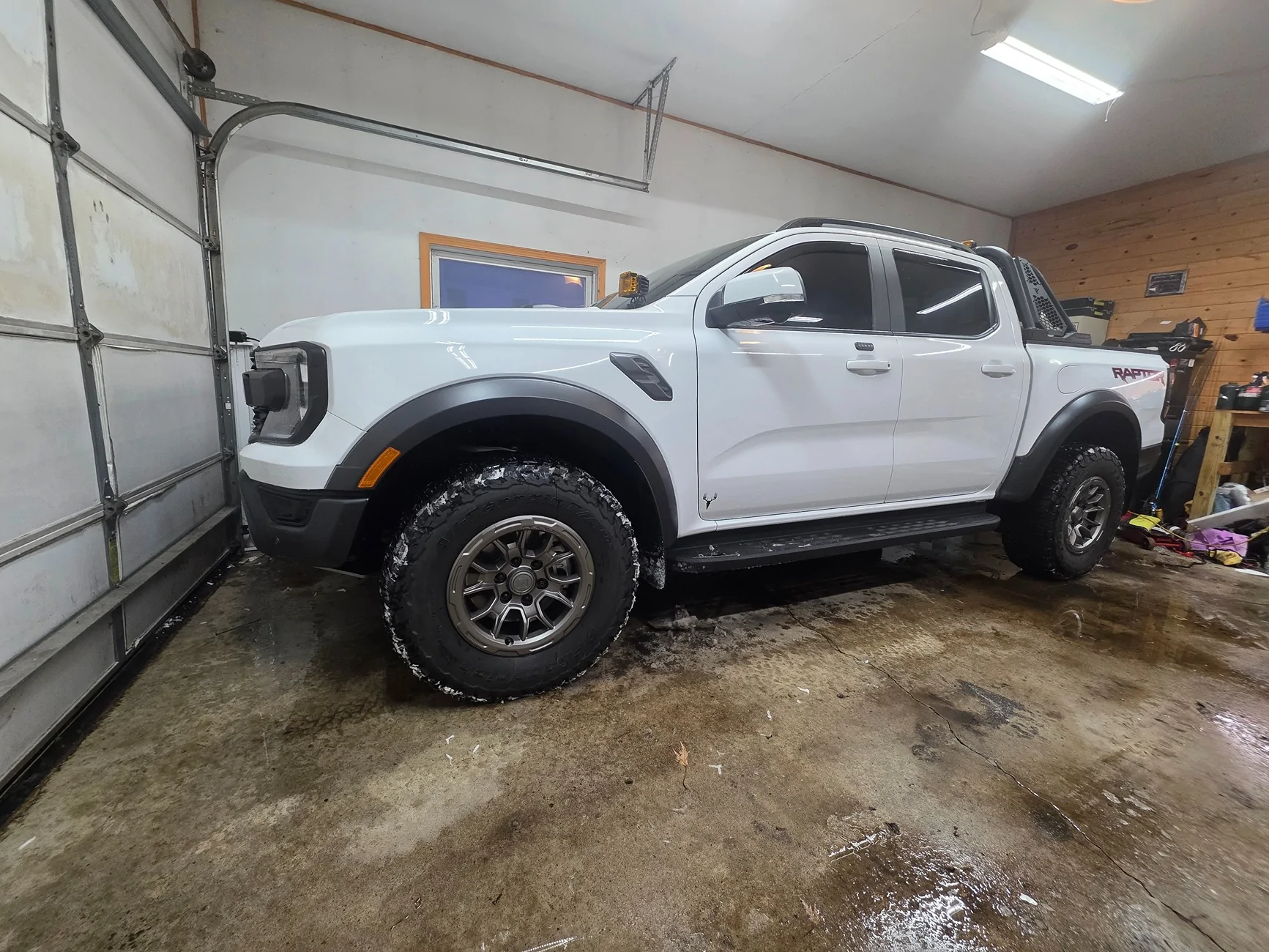 Ford Ranger Roush R Series Iridium Wheels Virtual Unboxing 20251205_164458