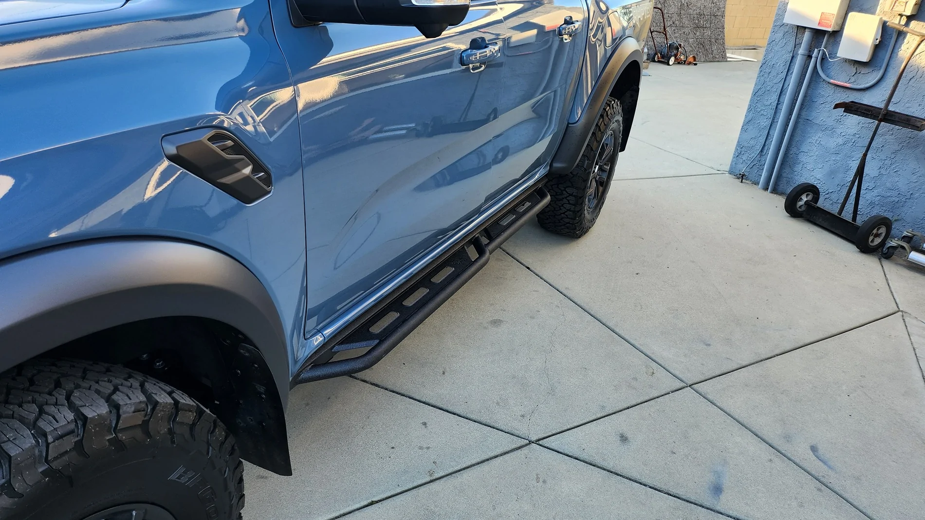Ford Ranger RC MUSTANG Azure Gray Raptor Build 20260116_155839
