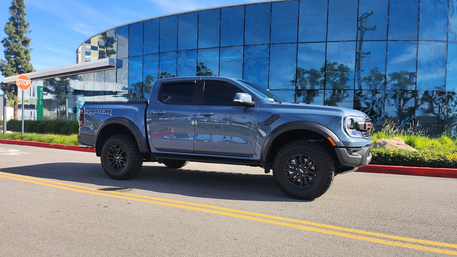 Ford Ranger RC MUSTANG Azure Gray Raptor Build 20260117_115216
